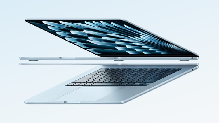 Sky-Blue M4 MacBook Air review: better, faster and $50 cheaper
