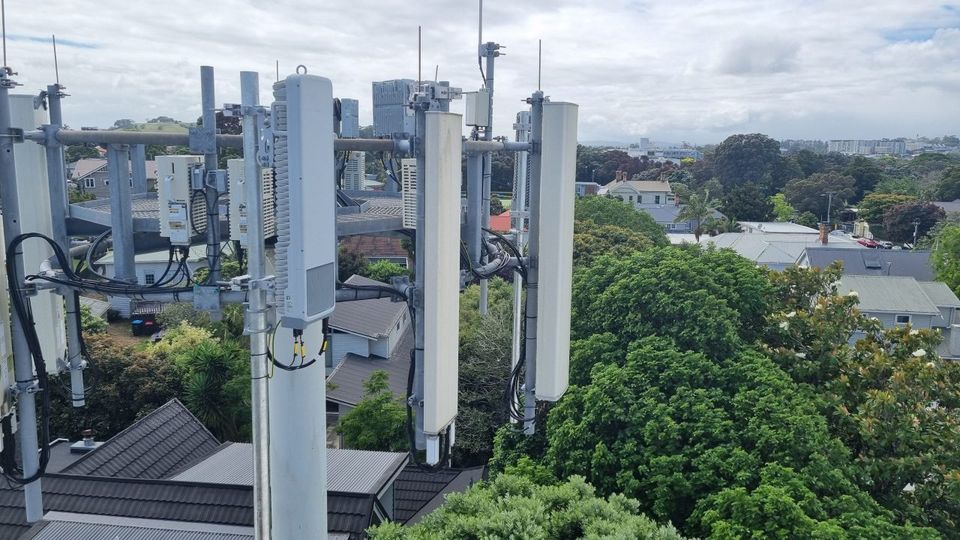 Samsung expands Auckland Spark 5G footprint